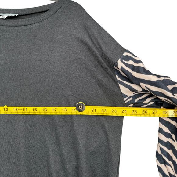 LUUKSE Grey & White‎ Long Sleeves Zebra Print Relaxed Fit Crewneck Sweatshirt 1X - Picture 5 of 6